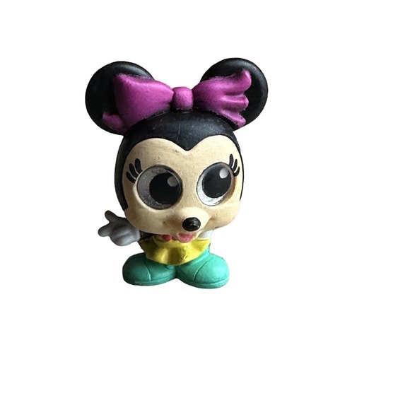 Disney Doorables Series 9 - 80s Minnie mouse - Freshly Opened - Picture 1 of 3